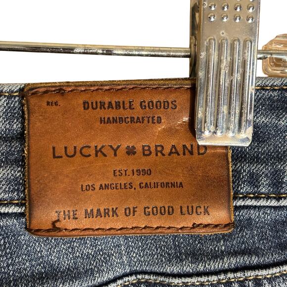 Lucky Brand Lolita Crop Jeans in Medium Acid Wash. Size 8/29" - Picture 3 of 9